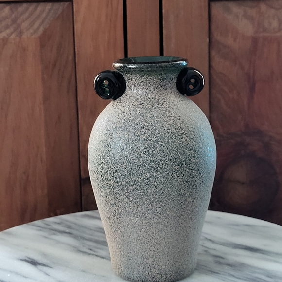 Murano Scavo Green Glass Vase - Picture 6 of 14